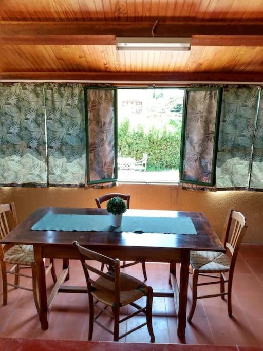 Spacieuse Villa Avec Jardin A Deux Pas Du Centre Aups Extérieur photo